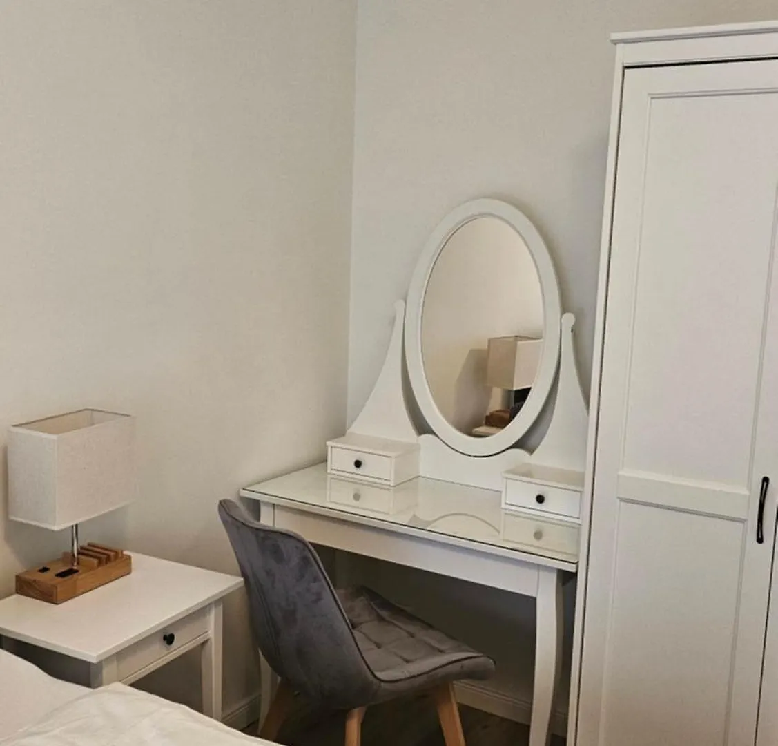 Apartment Ruhige 2-Zi-Wohnung Mit Garage Basel