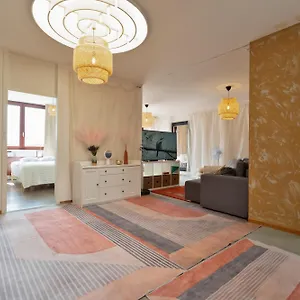 Penthouse Rooftop Loft, 190sq, Panorama View, 1min To Main Station- 5min To Bâle
